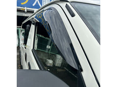 Hiace Commuter Ventury HIACE 200 series Weather guard and Side visor combo set [200k-big-kmd-ds]